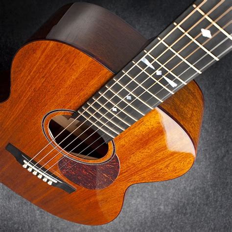 • It is a precision molded "transitional tool "which offers the ultimate solution for sore fingers experienced when learning to play <strong>guitar</strong>. . Handmade tenor guitar